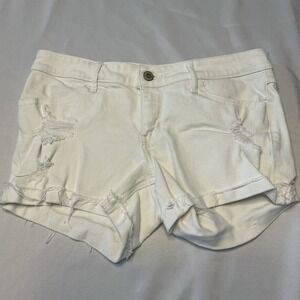 Hollister Women's Juniors White Denim Distressed Low Rise Midi Shorts Size 5 W30